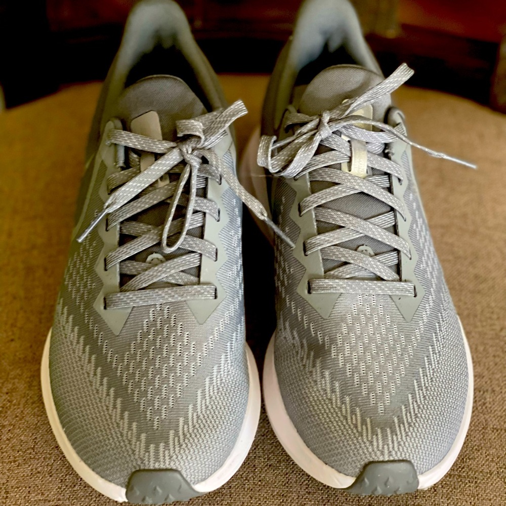 Nike Running Shoea